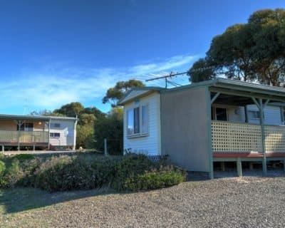 Budget accommodation sleeps up to 4 people open plan room on Kingscote Kangaroo Island